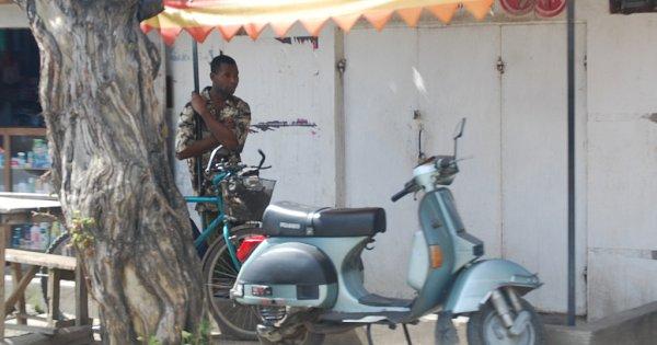 Moped Hire - Zanzibar