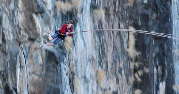 Zambezi Gorge Swing