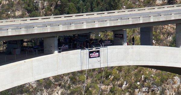 Bloukrans Bridge Bungee Jump