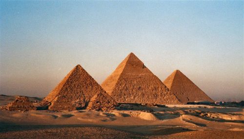 Giza_Pyramids_by_Bruno_Girin Giza_Pyramids_by_Bruno_Girin
