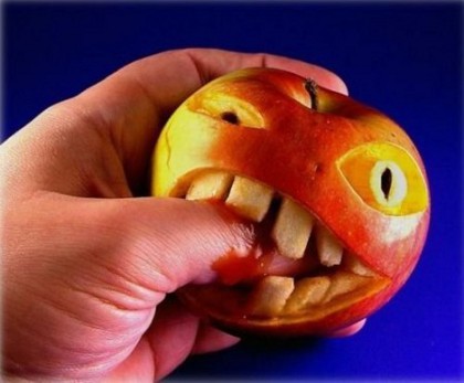 Apple Biting Finger Apple Biting Finger